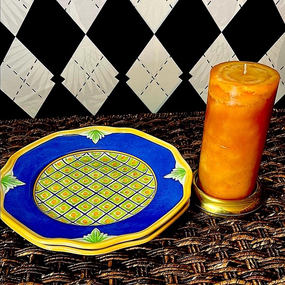 Pair of Pfaltzgraff Villa della Luna Luncheon Plates – Hand-Painted - Picture 7 of 8